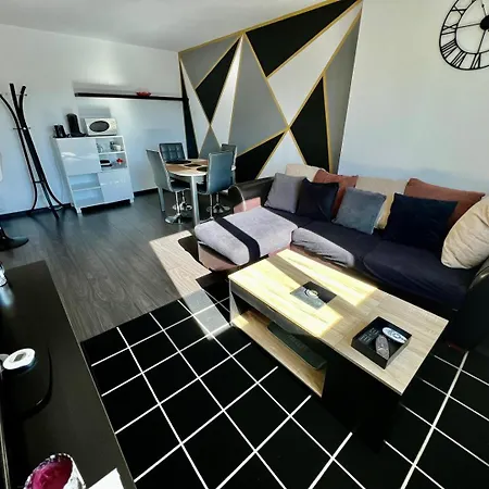 Le Saint-eloi Apartment Poitiers