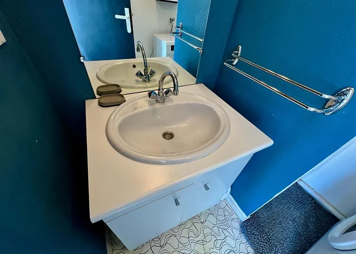 Le Saint-eloi Apartment *